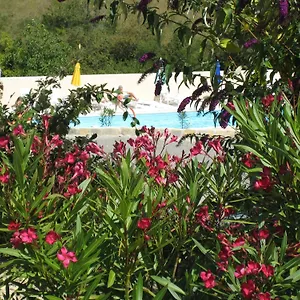  Hébergement de vacances Les Bastides D'helvie France
